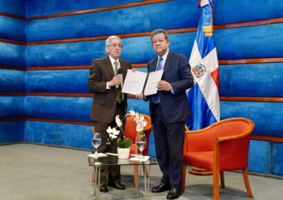 Leonel Fernández propone comité para dar seguimiento al diálogo sobre crisis haitiana