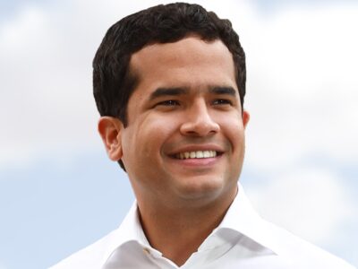 Omar Fernández dedica el #FondoGadiel de agosto al regreso escolar inclusivo: “Ese niño vuelve al recreo”