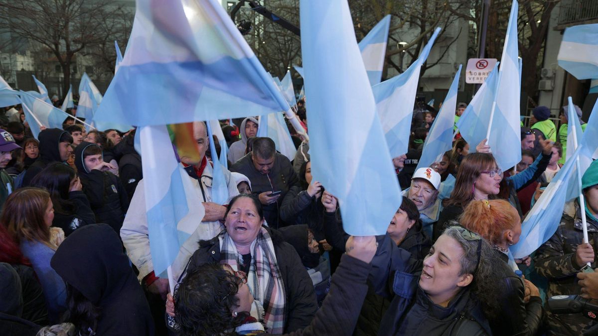 Fuerza Patria derrota a La Libertad Avanza en Buenos Aires y se ...