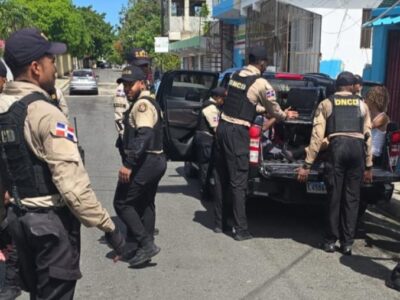 DNCD y Ministerio Público detienen a 30 personas en operativos contra el microtráfico en Puerto Plata
