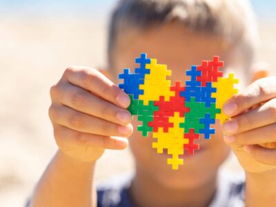 FDA aprueba leucovorina como tratamiento para niños con autismo y deficiencia de folato