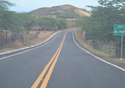 Luis Abinader inaugura carretera Villa Elisa–Punta Rucia y mejora la conectividad en Montecristi y Puerto Plata