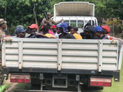 DGM detiene a 1,425 haitianos indocumentados y deporta a 1,243 en operativos nacionales