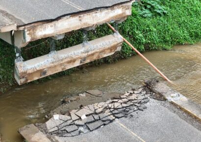 Autoridades reaccionan al colapso del puente en Monte Plata y activan plan de emergencia