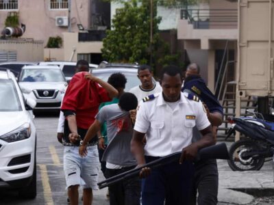 Jóvenes acusados de abuso sexual a menor en Los Tres Brazos le dictan tres meses de prisión preventiva