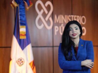 Procuradora Yeni Berenice Reynoso instruye investigación sobre muerte de cinco hombres en operativo policial en Santiago