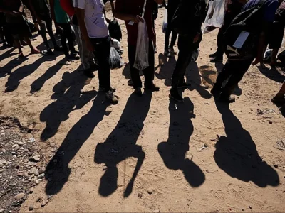 Trump limita admisión de refugiados a 7,500 al año