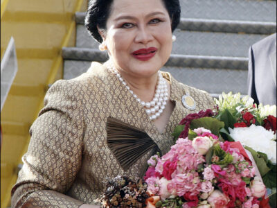 Muere la reina madre Sirikit a los 93 años: “Falleció tranquila en Bangkok”