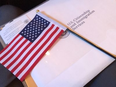 USCIS implementa nuevo examen de ciudadanía más extenso y exigente