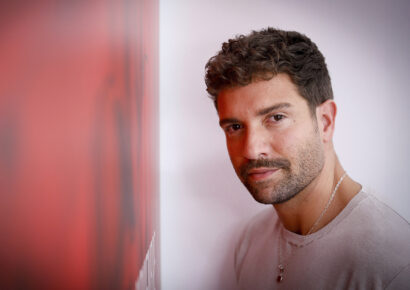 Pablo Alborán sorprende cantando típico