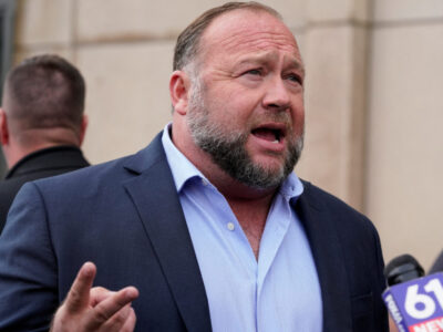 Suprema Corte de EE.UU. rechaza anular deuda millonaria de Alex Jones por caso Sandy Hook