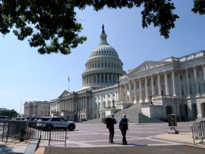 Fracasa intento republicano para reabrir el Gobierno: “Doce votaciones sin acuerdo”