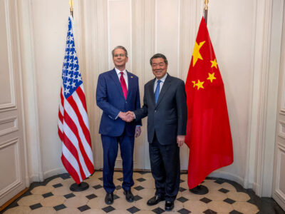 EEUU califica de “muy constructivas” las conversaciones comerciales con China en Malasia