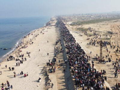 Israel y Hamás activan alto al fuego; comienza retorno masivo de desplazados en Gaza