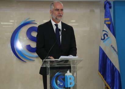 Superintendencia de Bancos busca facilitar acceso a fondos de cuentas inactivas y de fallecidos