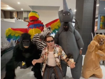 Romeo Santos se disfraza de Ace Ventura y anuncia nuevo álbum en Halloween