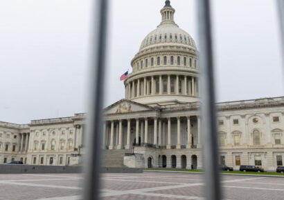 Falta de acuerdo en el Congreso activa cierre parcial del Gobierno Federal en EE.UU.