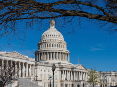 Cierre federal en EE. UU. entra en fase crítica sin acuerdo en el Senado