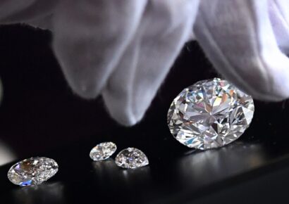 Rusia descubre diamante de 340 quilates, uno de los mayores desde la caída de la URSS