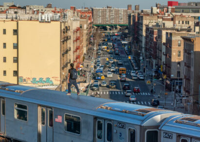 Hallan muertas a dos adolescentes en el metro de Nueva York en posible caso de ‘subway surfing’