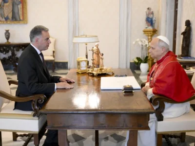 El papa León XIV planea visitar Uruguay y posiblemente Argentina en 2026, confirma el presidente Yamandú Orsi