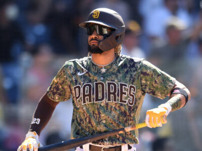 Anuncian finalistas al Guante de Oro 2025