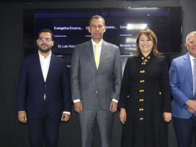 Indotel y ABA lanzan campaña en EE. UU. para enseñar a la diáspora a enviar remesas sin pagar el 1 % de impuesto