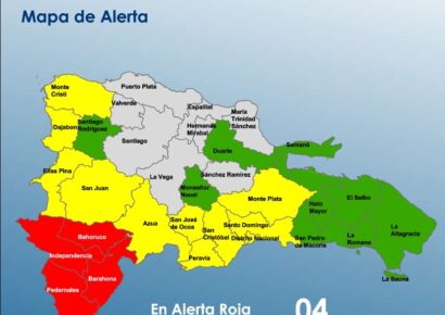 El COE informó que cuatro provincias están en alerta roja, por el huracán Melissa