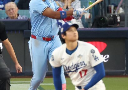 Guerrero Jr. abre el Juego 5 con jonrón solitario