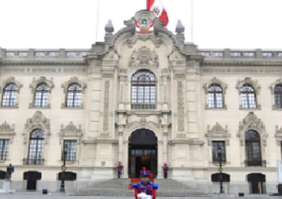 Perú suma ocho presidentes en nueve años tras vacancia de Dina Boluarte