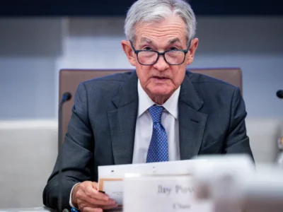 La Fed recorta tasas en medio de incertidumbre y cierre del Gobierno