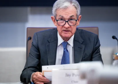 La Fed recorta tasas en medio de incertidumbre y cierre del Gobierno