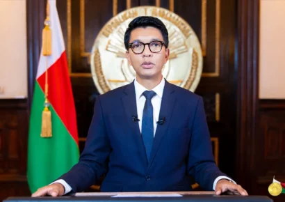 Presidente de Madagascar se refugia en “lugar seguro” ante protestas y tensión militar