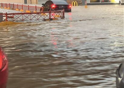 Improvisación y falta de mantenimiento causan inundaciones en Santiago de los Caballeros, denuncia el regidor del PLD, Robinson Cabrera.