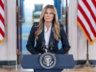 Melania Trump logra reunir a ocho niños ucranianos con sus familias tras diálogo con Putin