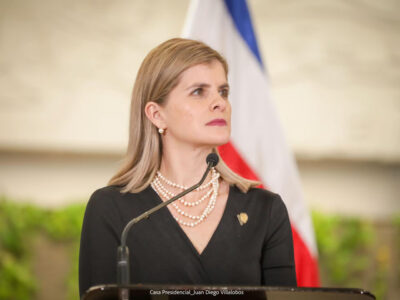 Laura Fernández promete continuidad del modelo Chaves y reformas profundas al Estado