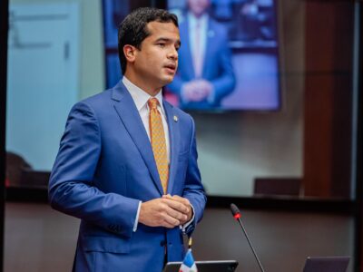 Omar Fernández impulsa segunda lectura del nuevo Código Procesal Penal con enfoque participativo