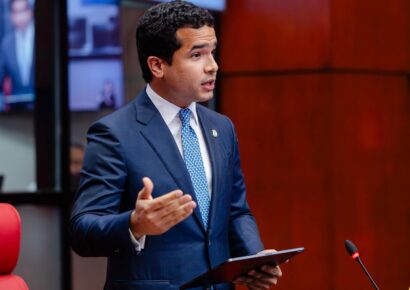 Omar Fernández destaca importancia histórica de la reforma al Código Procesal Penal y su avance para fortalecer la justicia