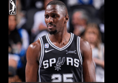 David Jones debuta con el pie derecho en la NBA y marca sus primeros puntos en triunfo ante los Mavericks