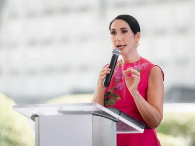 Raquel Arbaje insta a mujeres a “escuchar su cuerpo” y hacerse chequeos para detectar a tiempo el cáncer de mama