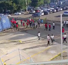 Huelga en Zona Franca Codevi: cientos de empleados abandonan sus puestos en Dajabón