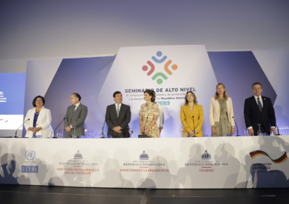 RD reafirma su compromiso con la inclusión laboral y la protección social en seminario de alto nivel