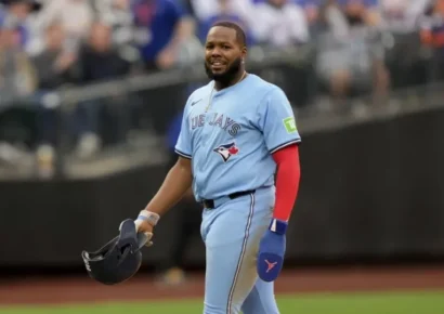 Vladimir Guerrero Jr. responde con poder en la ALCS con un jonrón explosivo