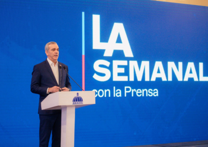 Abinader defiende sus respuestas a la oposición y reafirma logros en deuda y energía