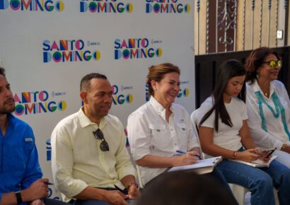 Carolina Mejía escucha a los residentes de Gazcue con el programa “La Alcaldía Llega a Ti”