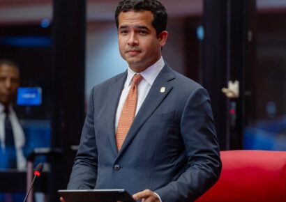 Omar Fernández exige liberar de impuestos salarios hasta RD$52,000