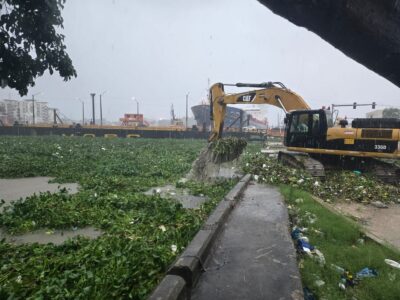 MOPC cierra Puente Flotante por arrastre de lilas: “Eviten desplazamientos innecesarios”