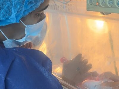 Martha Heredia pide oración por la salud de su bebé recién nacido