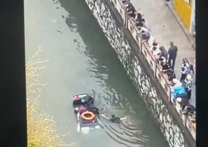 ¡Increíble! Rescate heroico en China: transeúnte salva a conductor que cayó al río