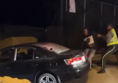 Policía arresta a motociclista tras agresión viral contra vehículo con menor a bordo